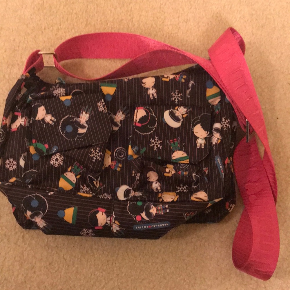 HARAJUKU LOVERS CROSSBODY